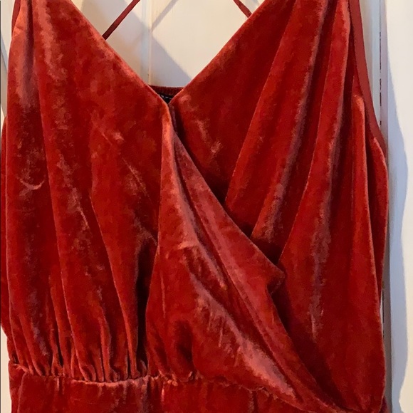 Express Rust faux wrap velvet cami tank small bnwt - Picture 2 of 4